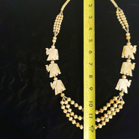 Carved Bone Elephant Necklace - Picture 6 of 7